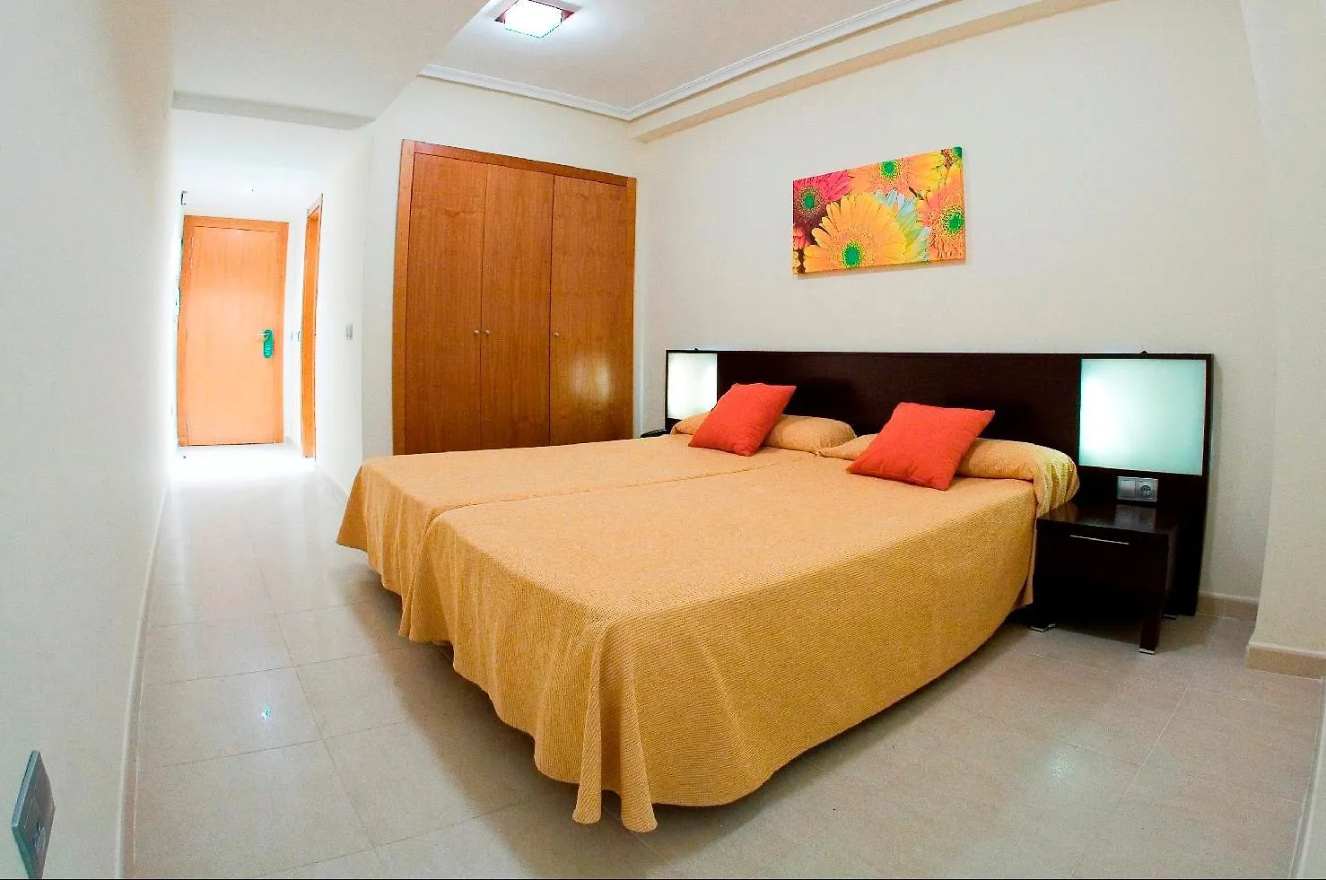 Apartahotel Marina Rey Vera Apartment