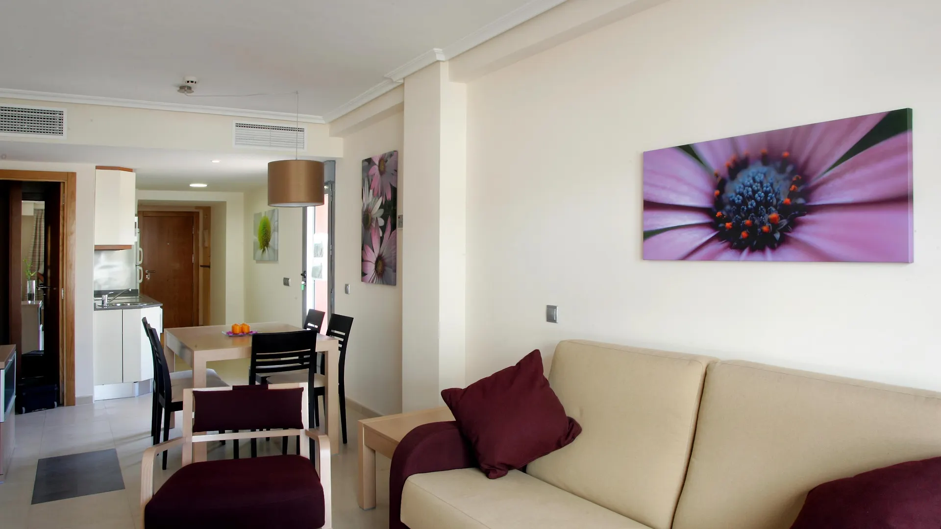 Apartahotel Marina Rey Vera 2*,
