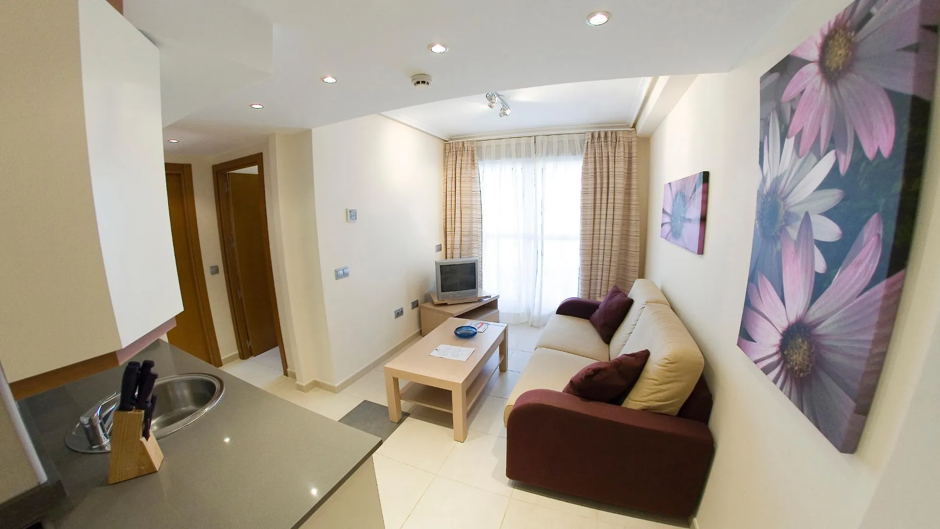 Apartahotel Marina Rey Vera 2*,  Spain