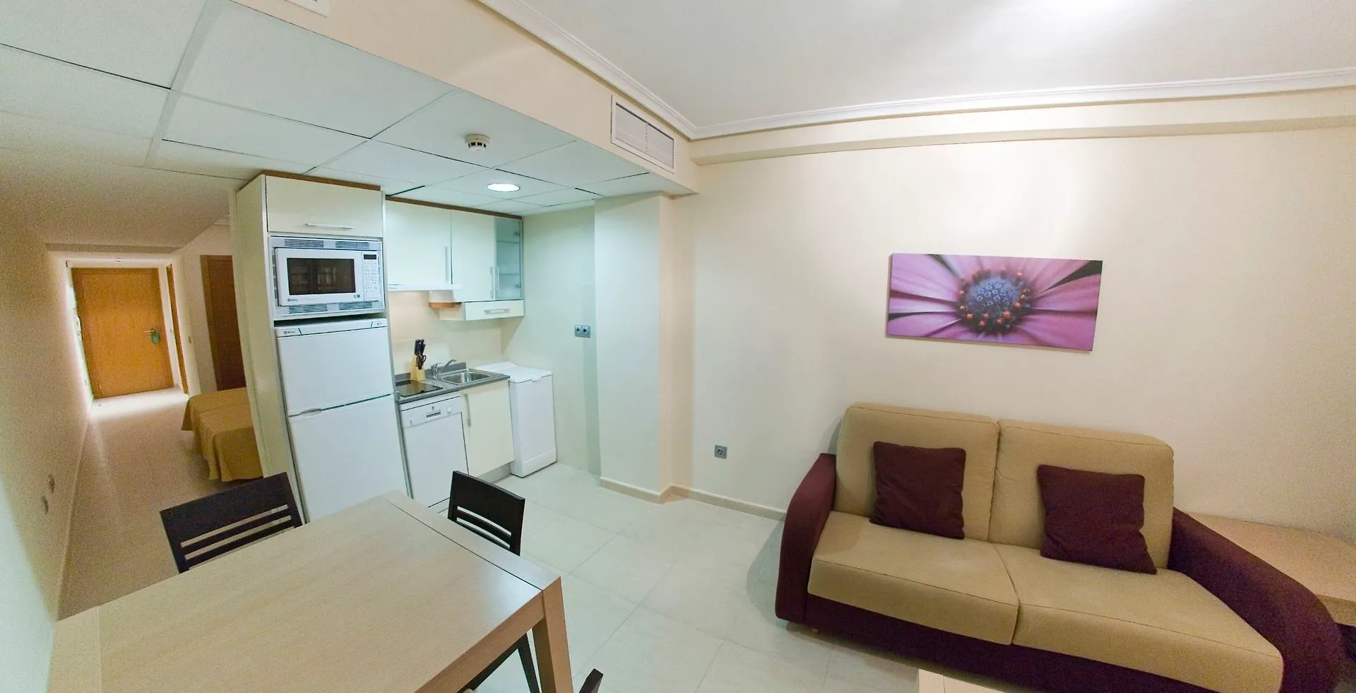 Apartahotel Marina Rey Vera
