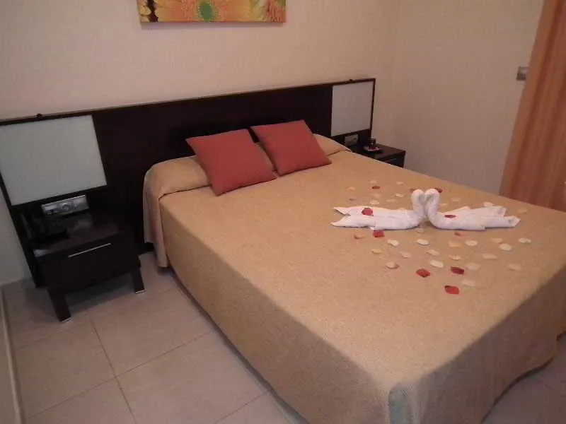 Apartahotel Marina Rey Vera 2*,  Spain